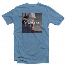 ФУТБОЛКА З ПРИНТОМ "PRADA" фотографія
